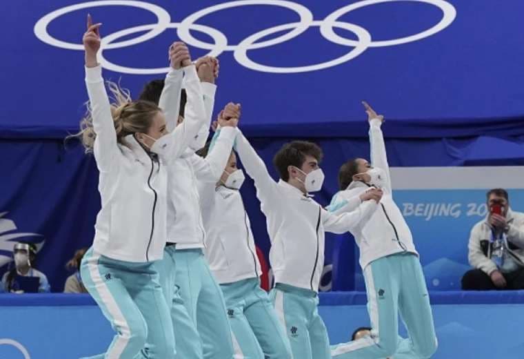 Rusia ocupó el primer lugar en patinaje por equipos. Foto: Internet