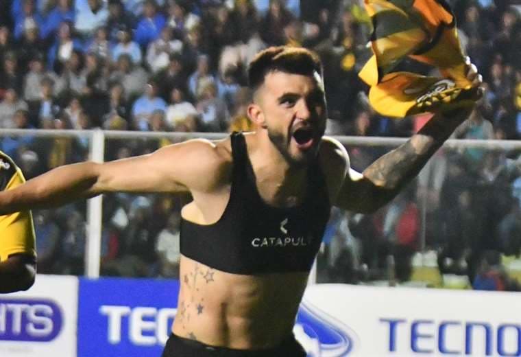 Festejó enloquecido de Triverio tras anotarle un gol a Bolívar. Foto: APG Noticias