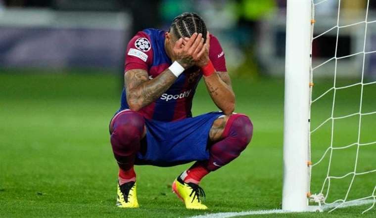 La UEFA sanciona a FC Barcelona por "comportamiento racista"