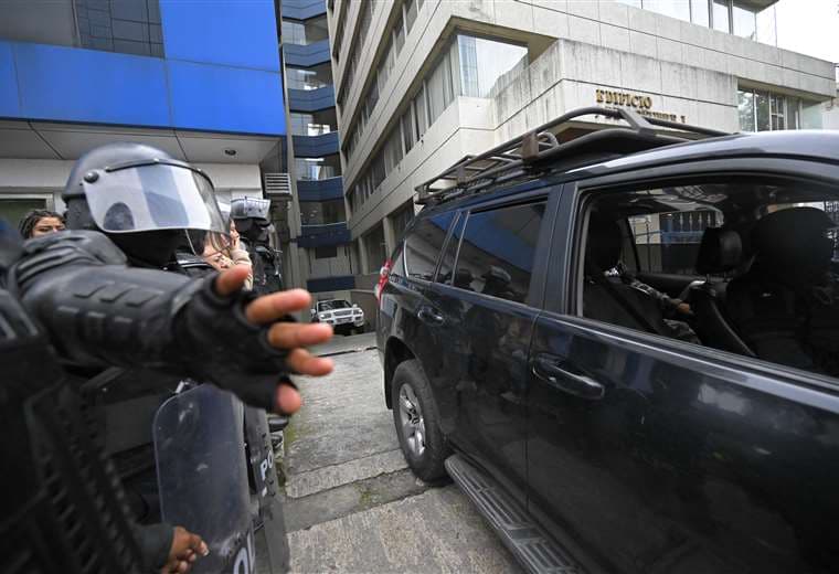 Operativo de captura de Jorge Glas en la embajada de México en Quito, Ecuador. Foto: AFP